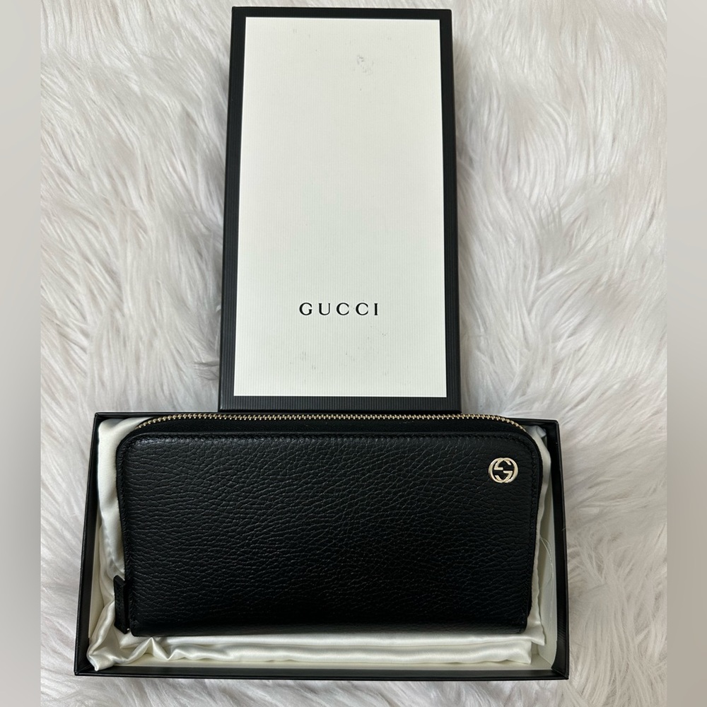 Gucci Leather Wallet